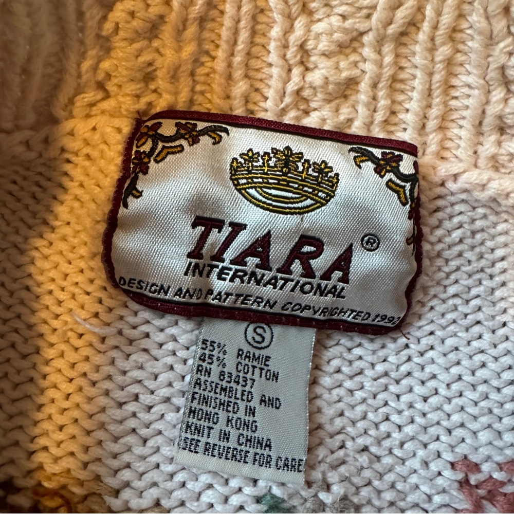 Tiara Vintage Handmade Cream Crew Neck Sweater with Intricate Embroidery - Picture 5 of 5